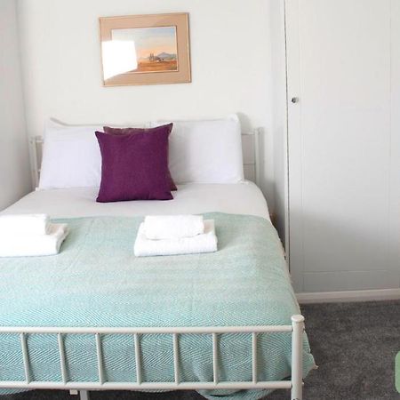 Cambridge Stays 4-5Br House-Garden-Lots Of Parking-15 Min To City-Close To Motorway Girton  Экстерьер фото
